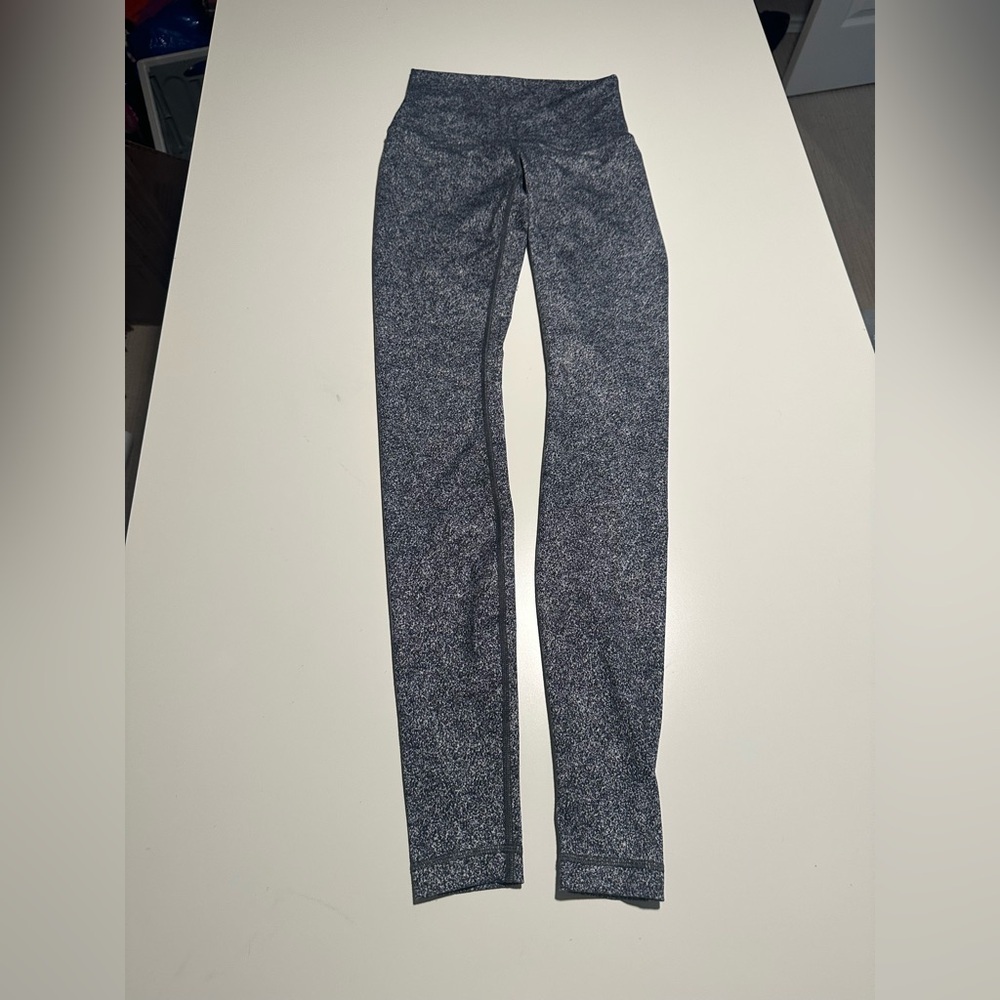 lulu lemon long leggings size 4